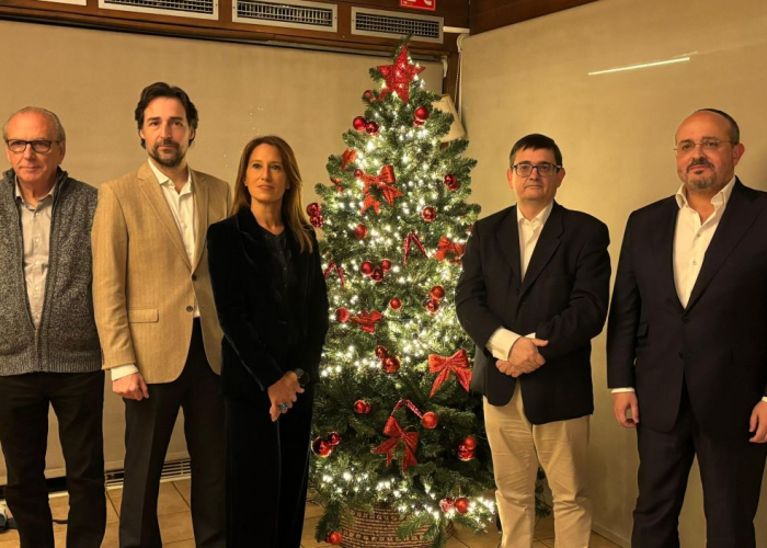Sopar de Nadal del PP amb Alejandro Fernández: 'Volem liderar l'oposició per ser l'alternativa'
